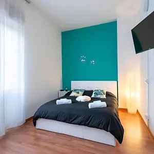 https://duomo-15-minuti-suite-con-netflix-a-bisceglie-m1-stadio.italymilanhotels.net